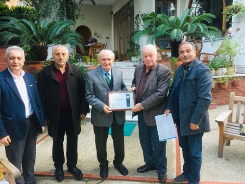 SAYIN AHMET KABİL'E ONUR BELGESİ TAKDİMİ